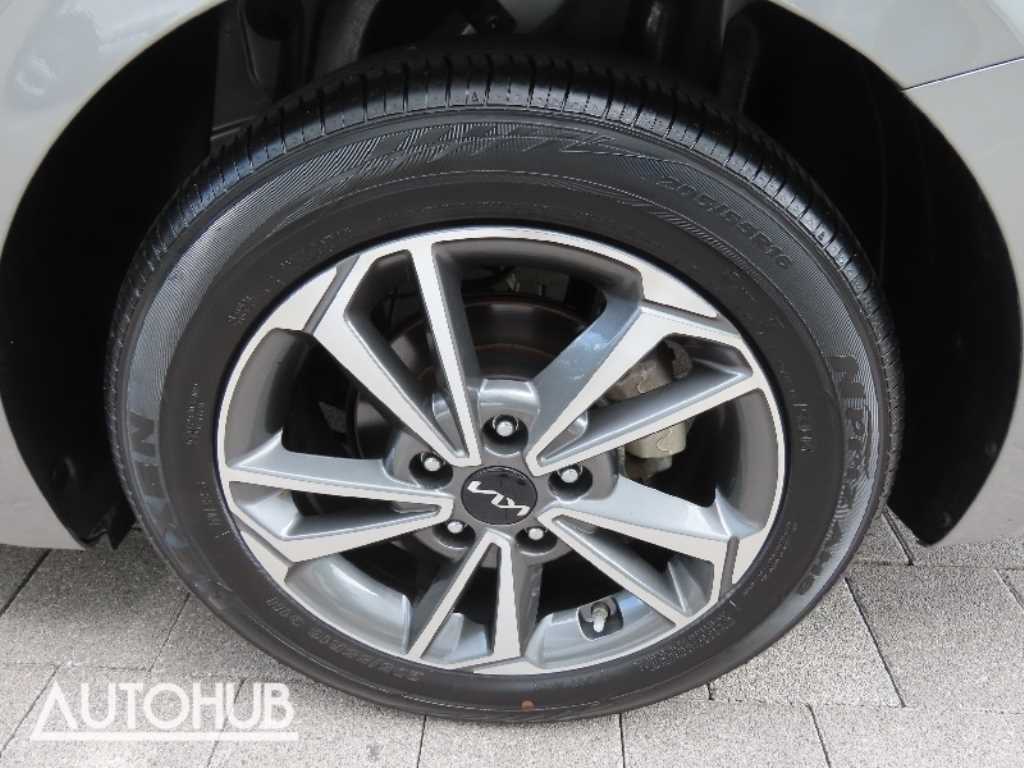 Kia K3 — photo 18
