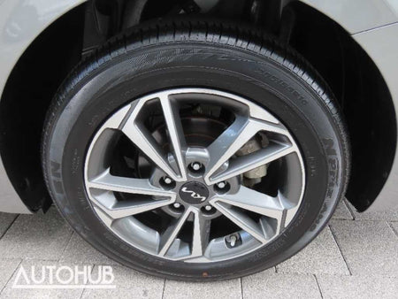 Kia K3 — photo 18