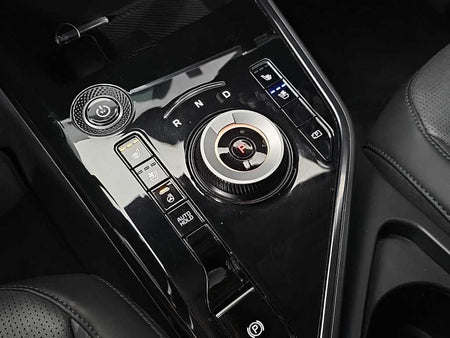 Kia Niro — photo 08