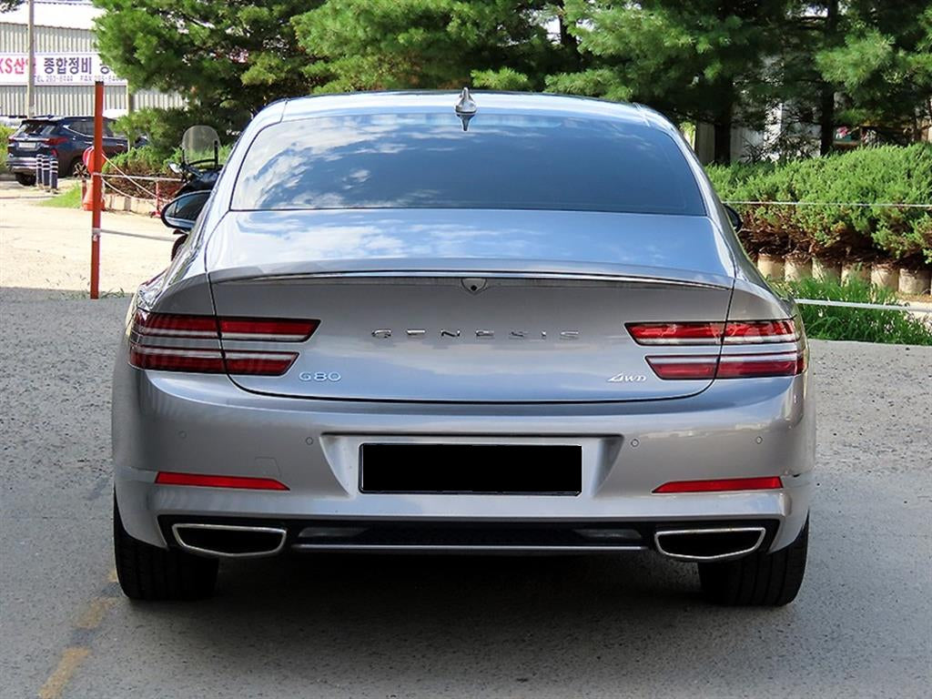 Genesis G80 — photo 04