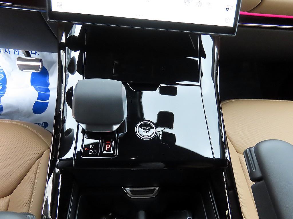 Land Rover Range Rover Sport — photo 11