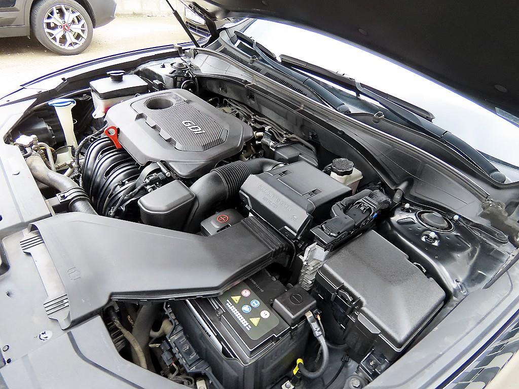 Hyundai Grandeur — photo 19