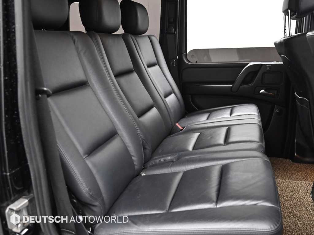 Mercedes-Benz G-Class — photo 12