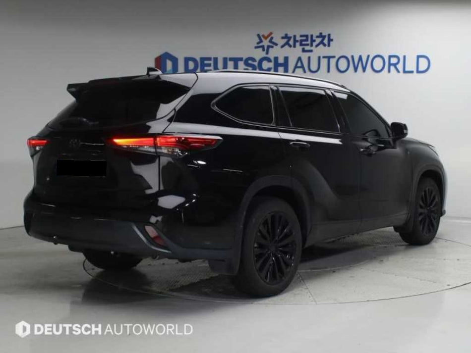 Toyota Highlander — photo 02