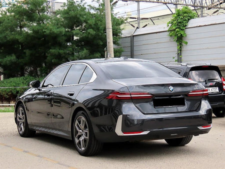 BMW 5-Series — photo 03