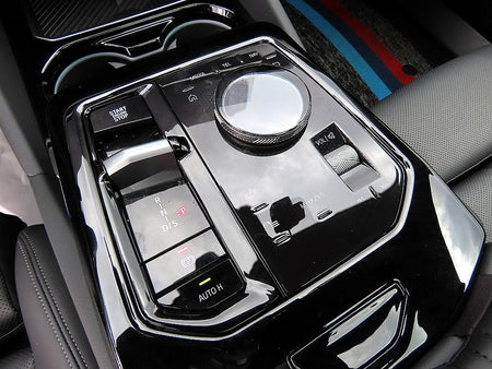 BMW 5-Series — photo 11