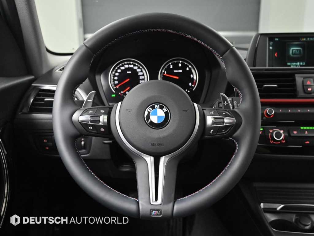 BMW 1-Series — photo 13