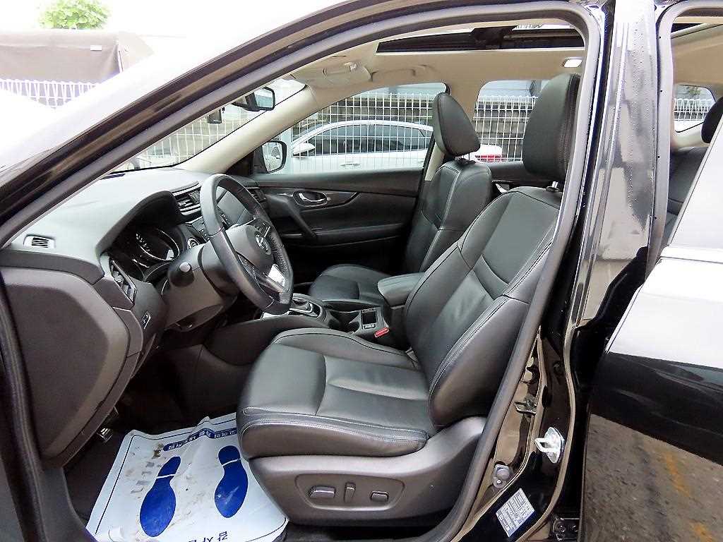 Nissan X-Trail — photo 05