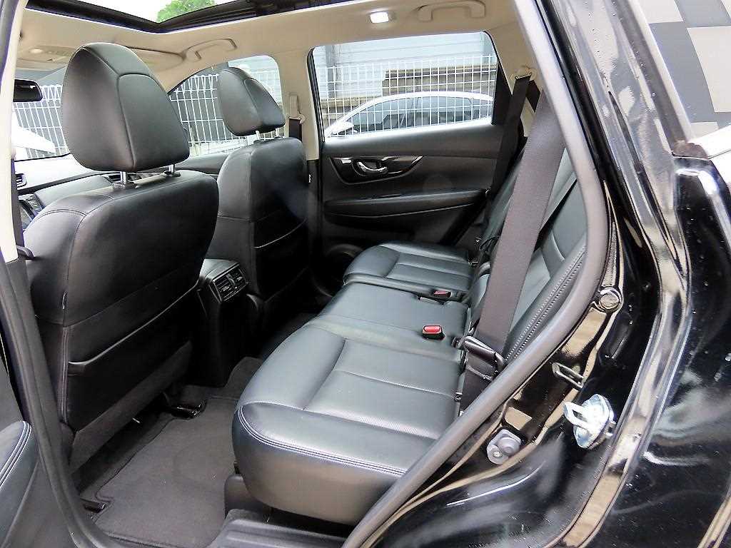 Nissan X-Trail — photo 06
