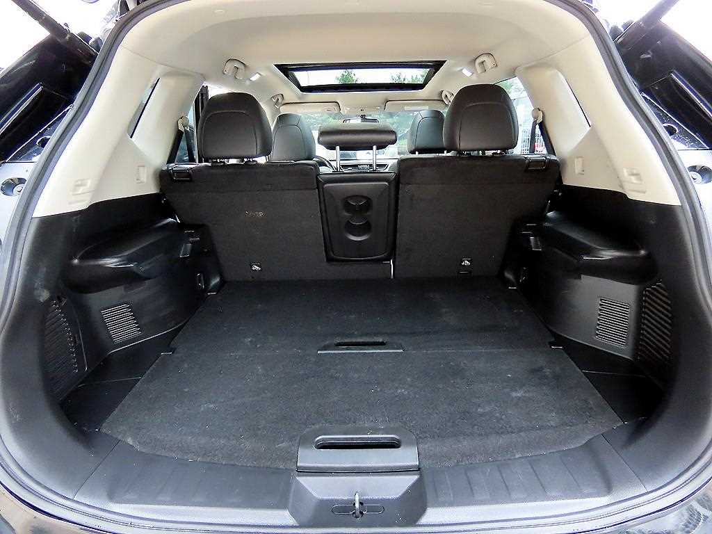 Nissan X-Trail — photo 17