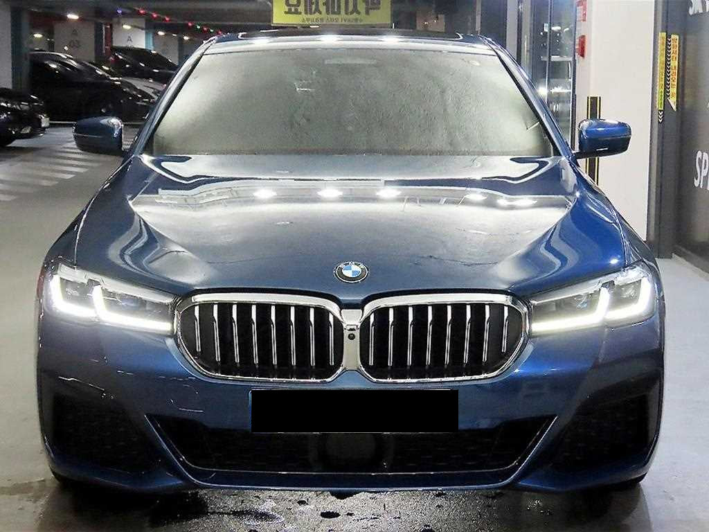 BMW 5-Series — photo 02