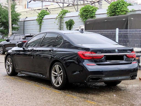 BMW 7-Series — photo 03