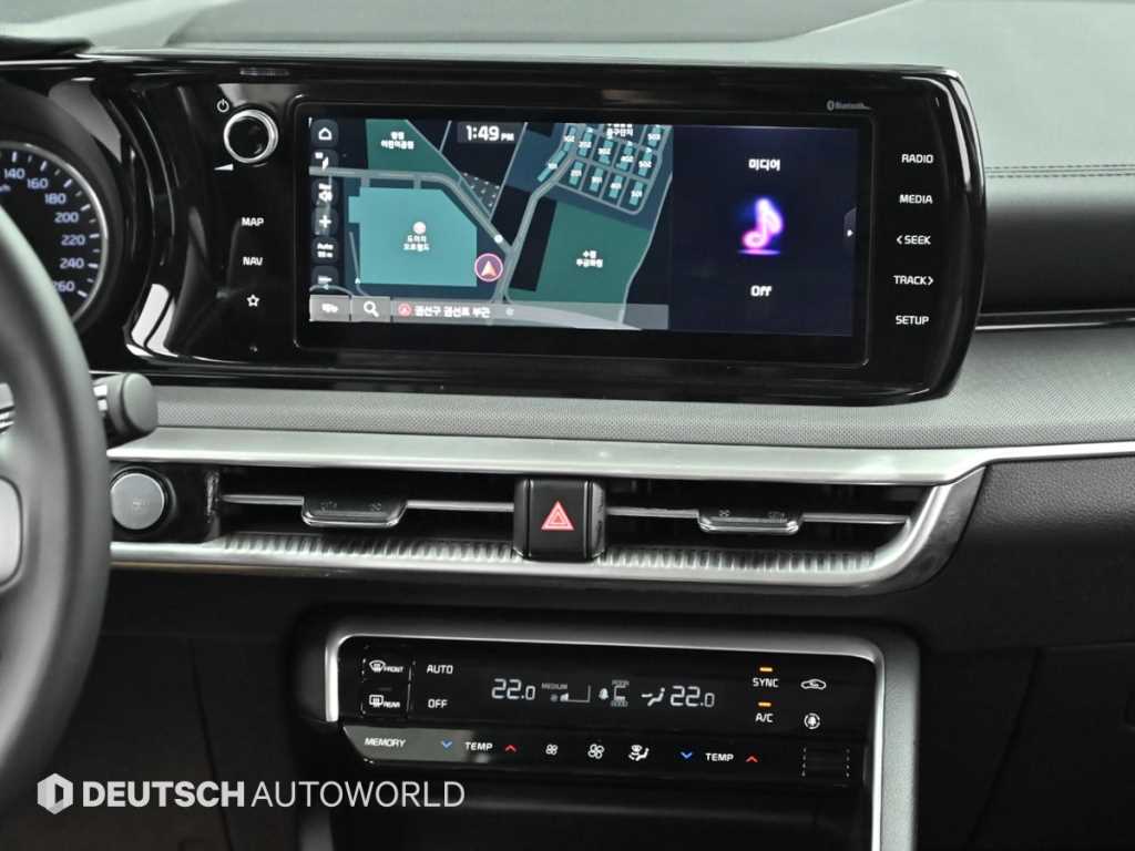 Kia K5 — photo 14