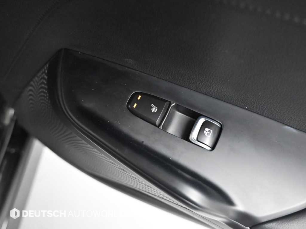Kia K5 — photo 16