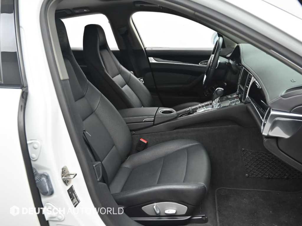 Porsche Panamera — photo 10