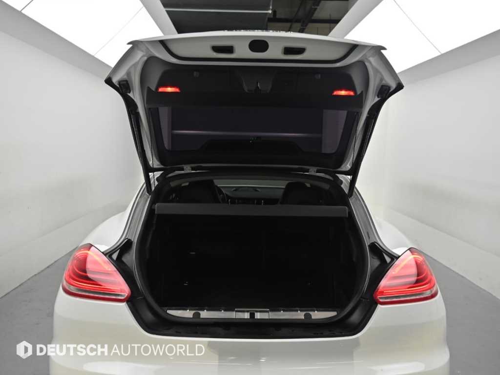 Porsche Panamera — photo 20