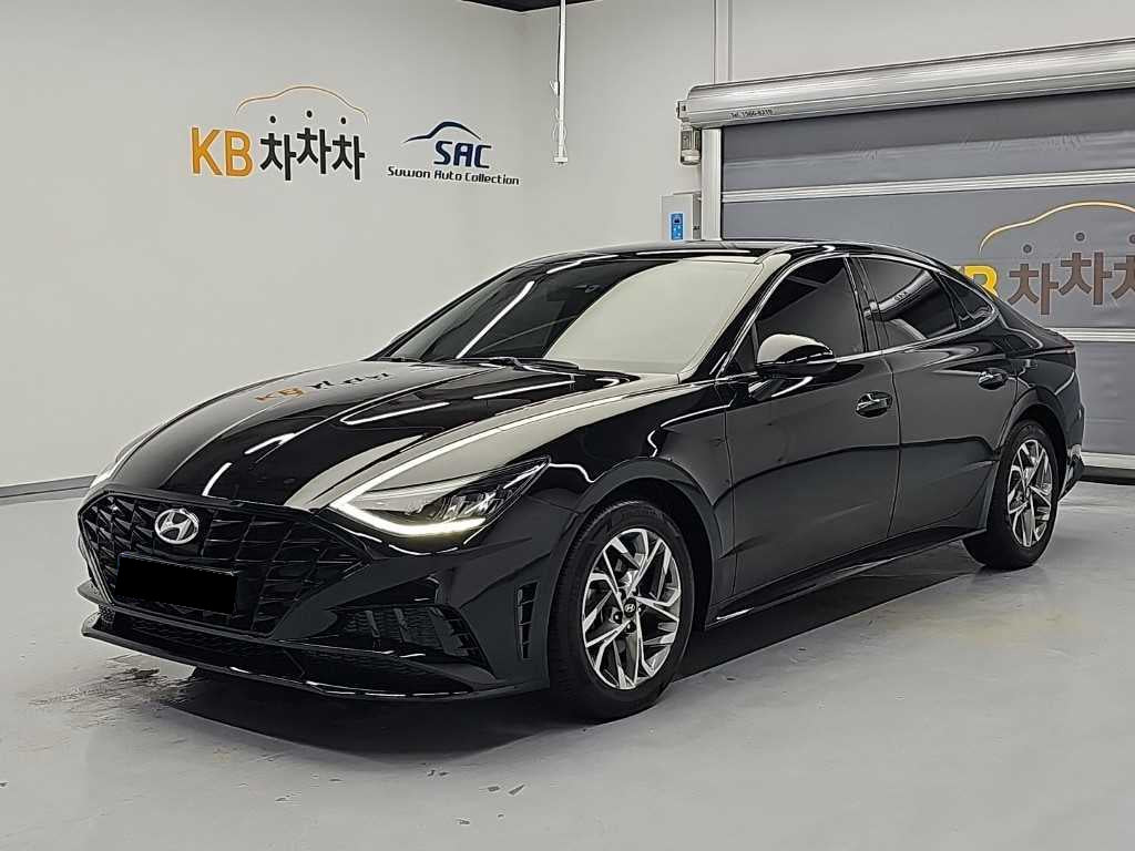 Hyundai Sonata — photo 01