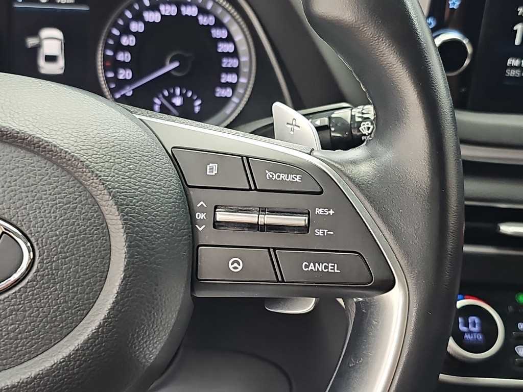 Hyundai Sonata — photo 18
