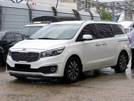 Kia Carnival — photo 02