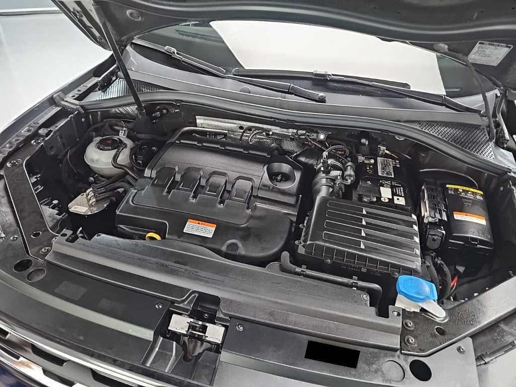 Volkswagen Tiguan — photo 05