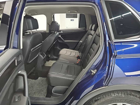 Volkswagen Tiguan — photo 12