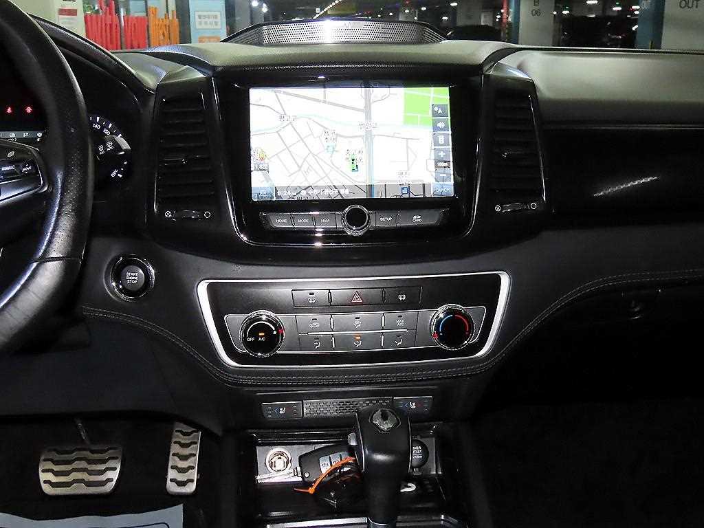KGM Rexton — photo 11