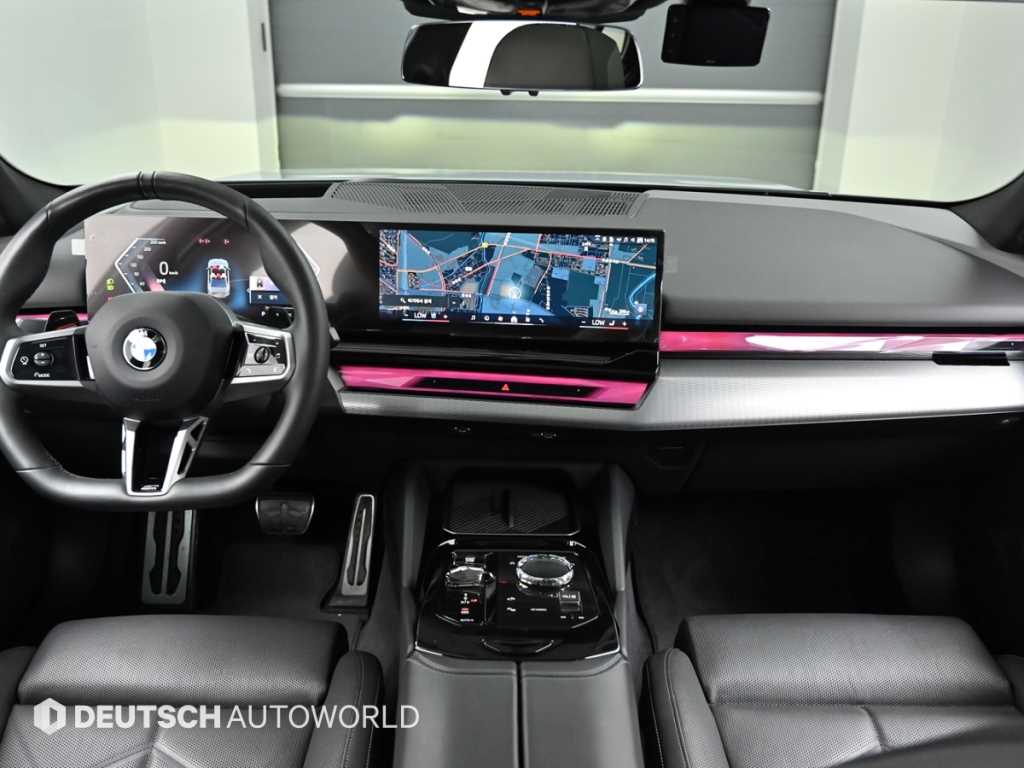BMW 5-Series — photo 07