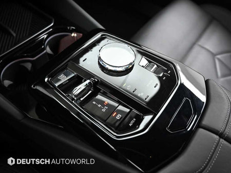 BMW 5-Series — photo 09