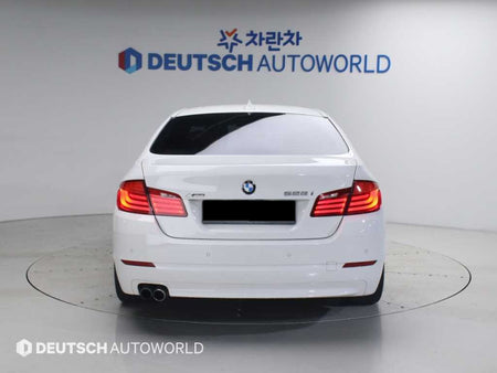 BMW 5-Series — photo 04