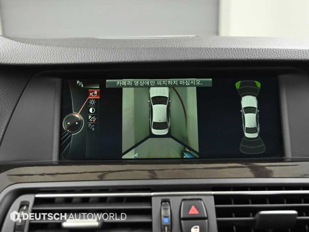 BMW 5-Series — photo 15