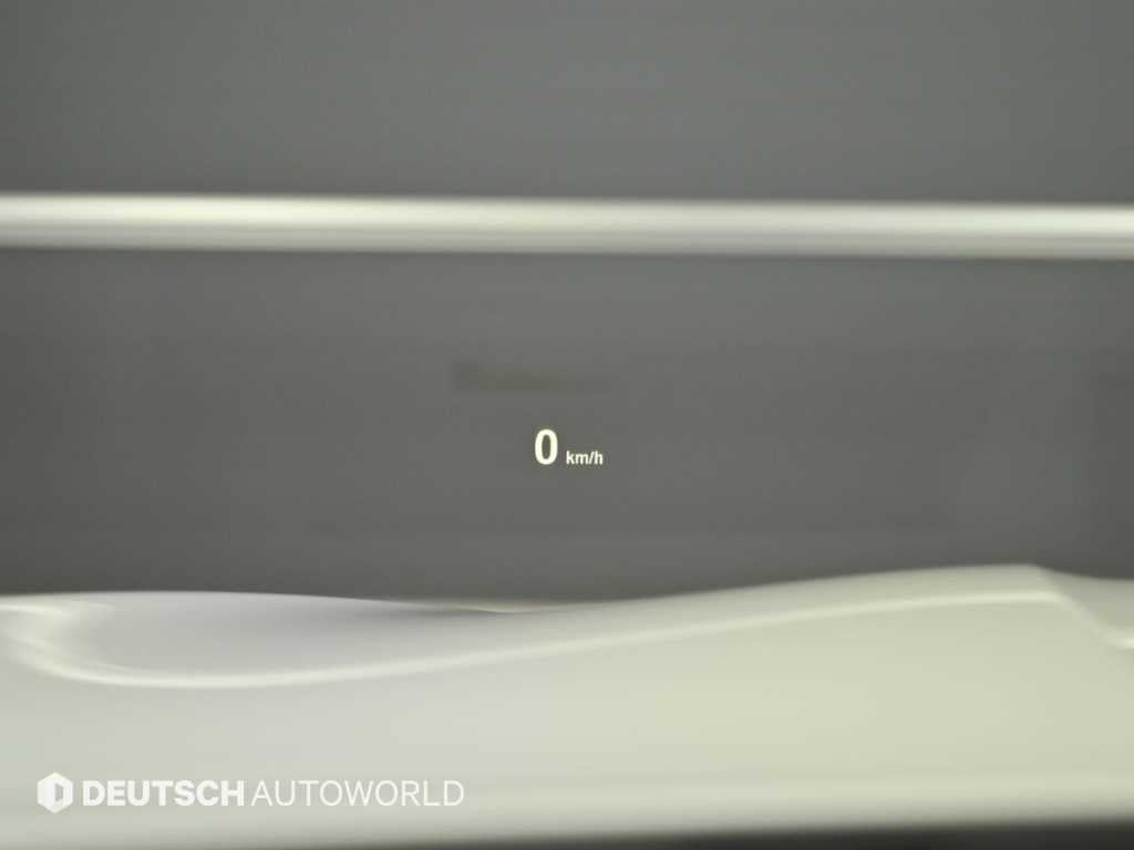 BMW 5-Series — photo 17