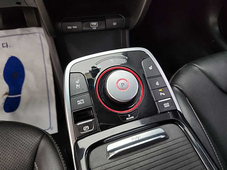 Kia Niro — photo 09