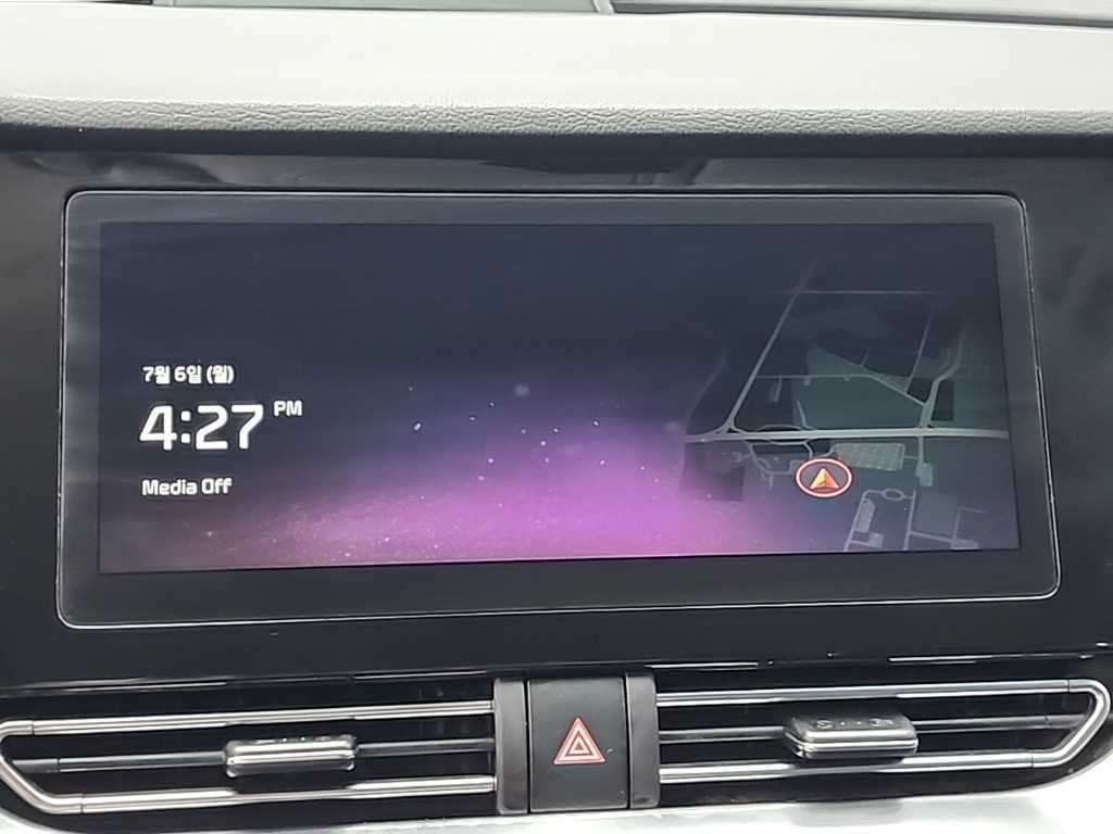Kia Niro — photo 15