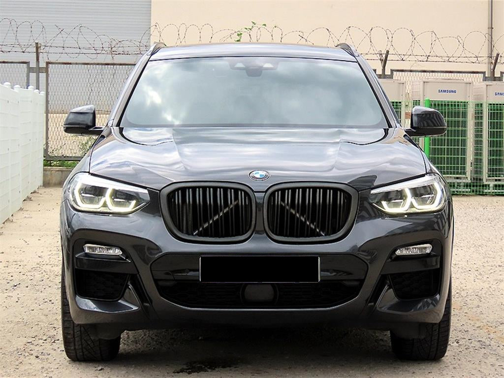 BMW X3 — photo 01