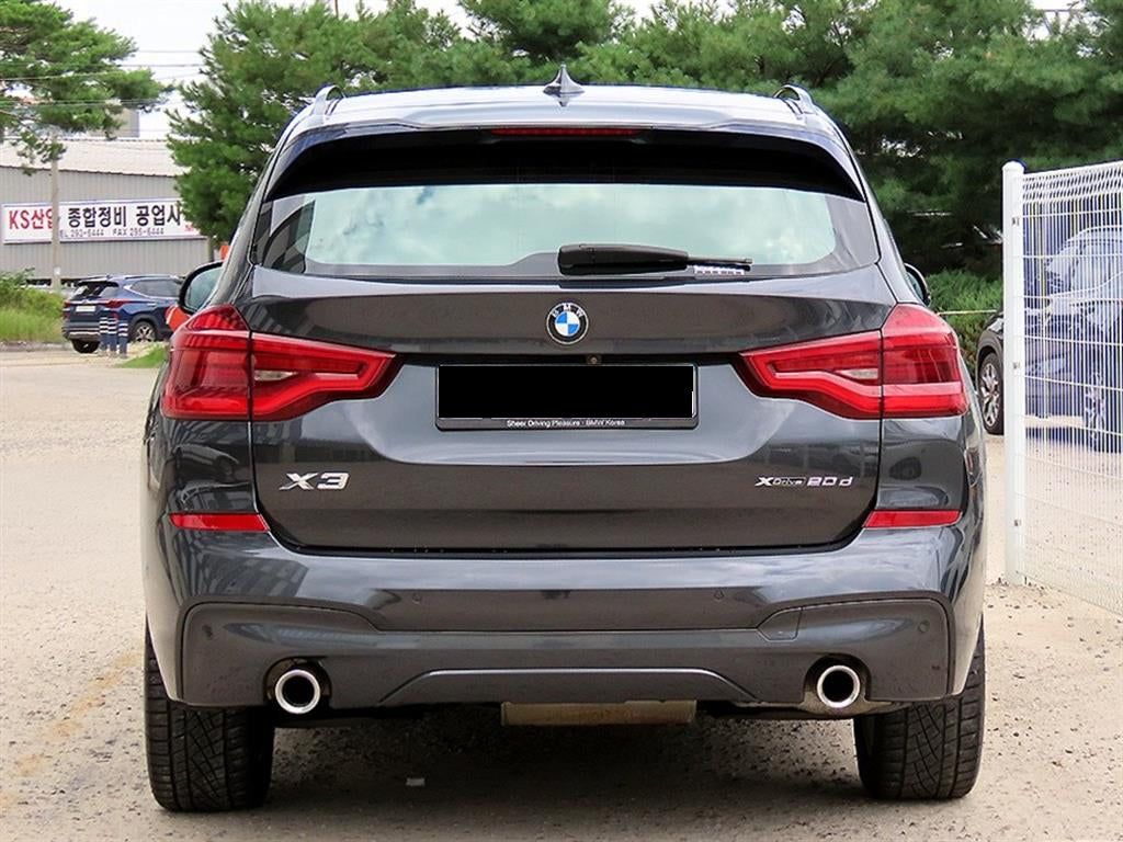 BMW X3 — photo 04