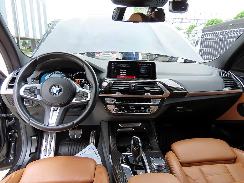 BMW X3 — photo 07