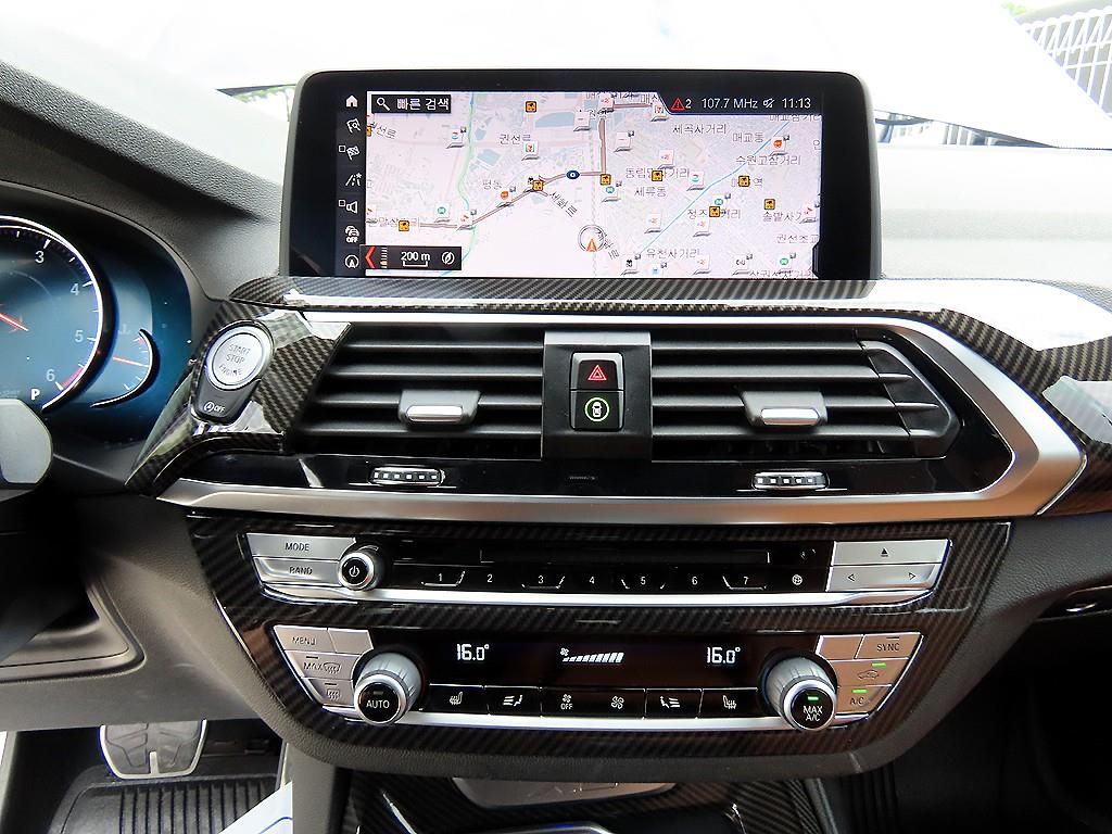 BMW X3 — photo 13