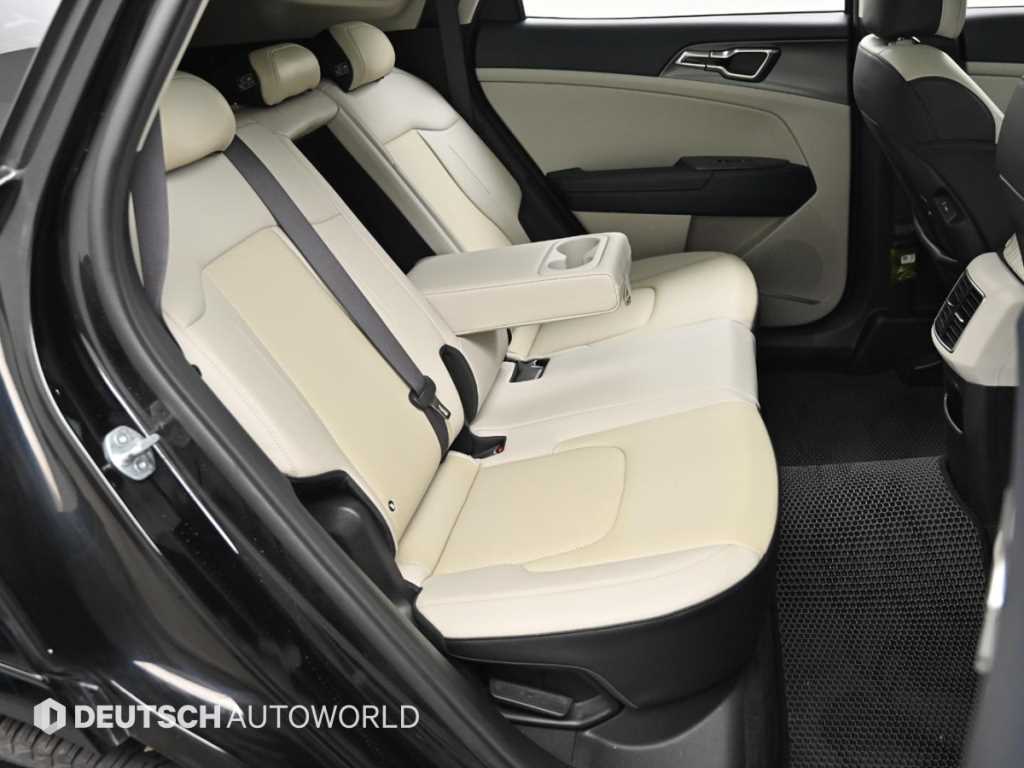 Kia Sportage — photo 12