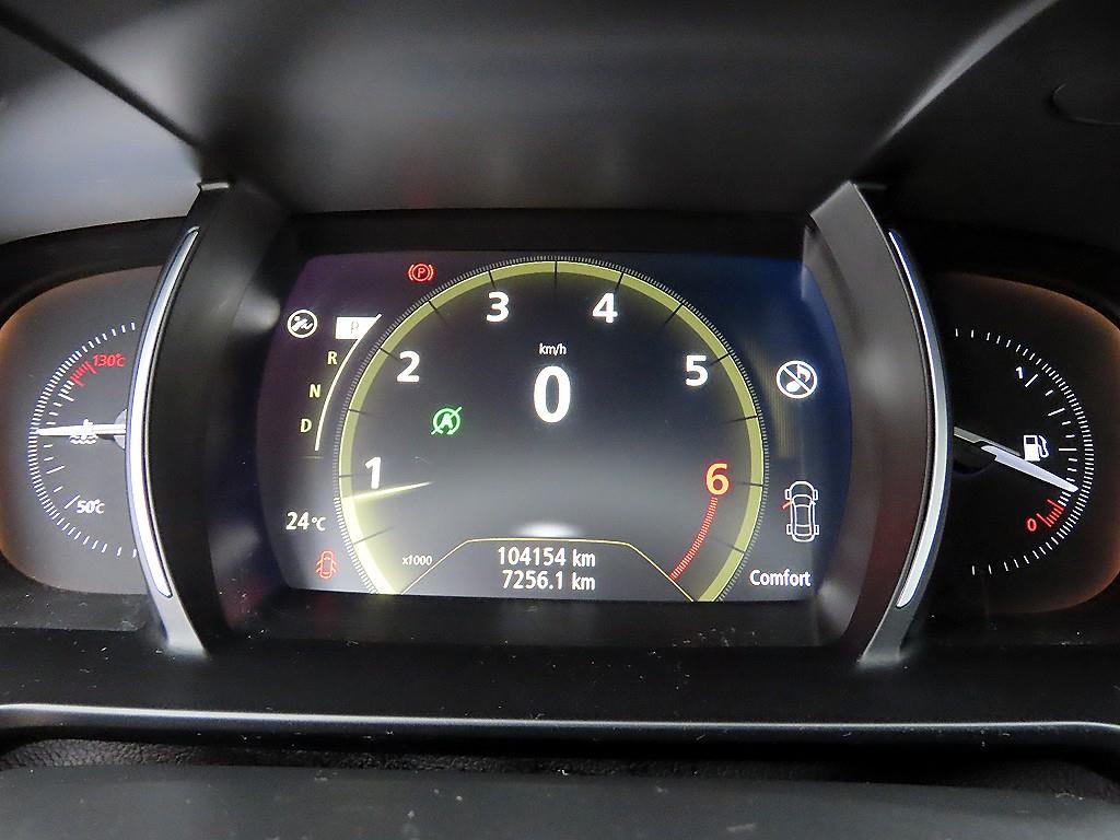 RENAULT SM6 — photo 09