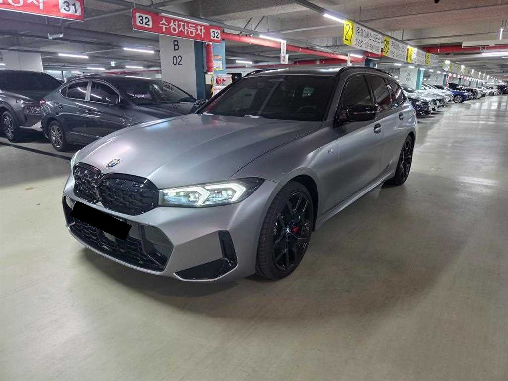 BMW 3-Series — photo 02