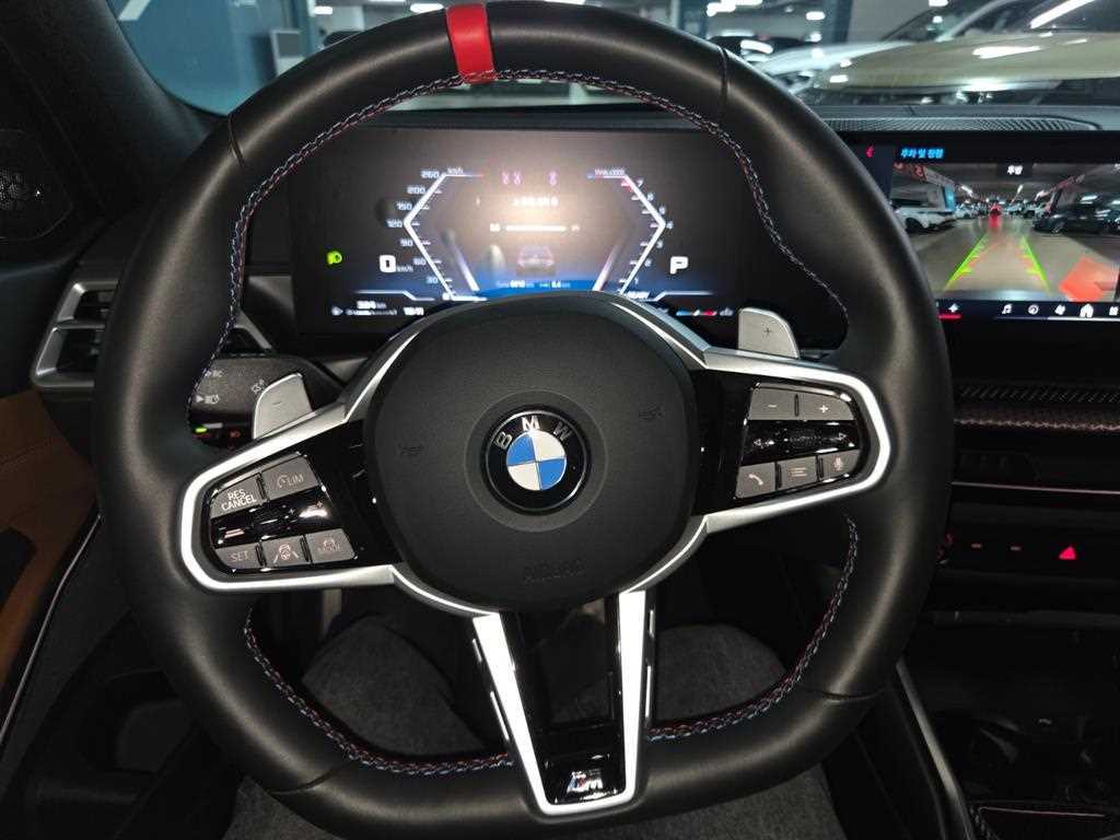 BMW 3-Series — photo 13