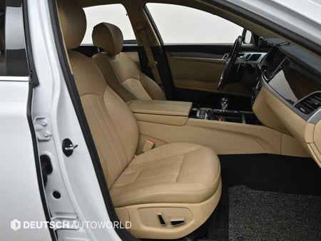 Genesis G80 — photo 10