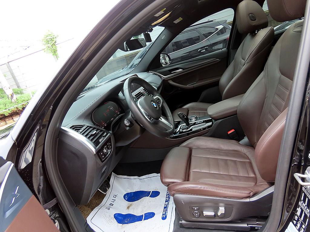 BMW X4 — photo 05