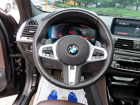 BMW X4 — photo 08