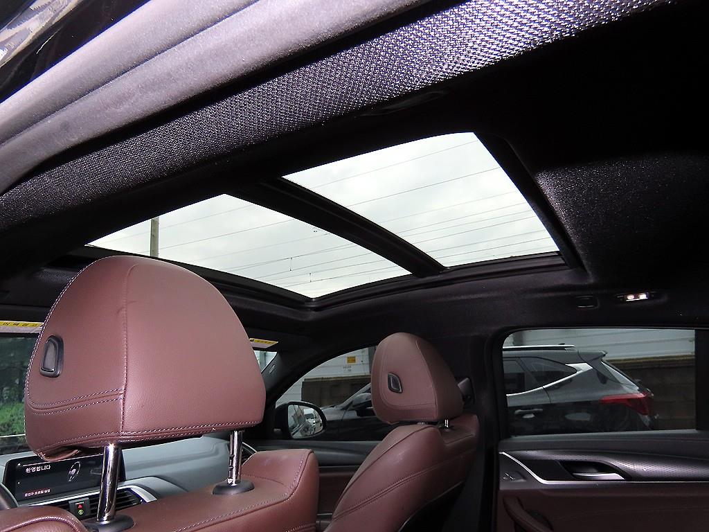 BMW X4 — photo 16