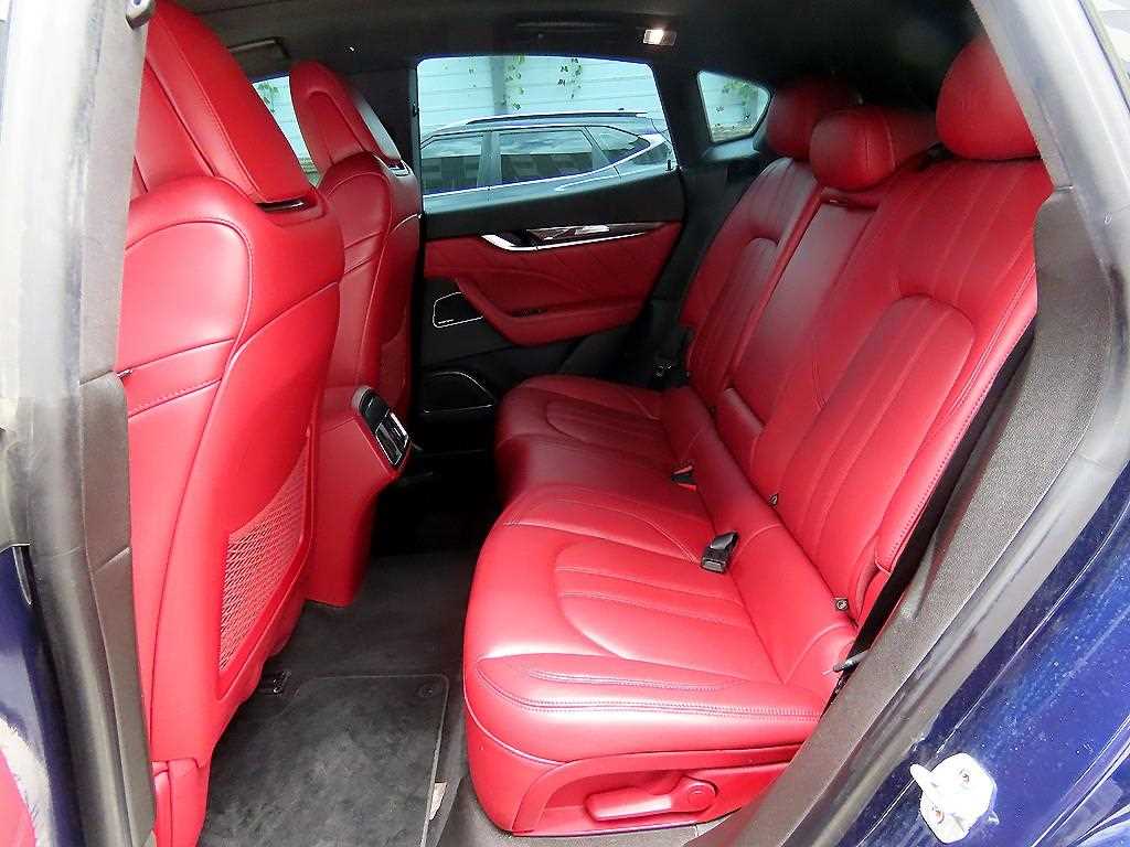 Maserati Levante — photo 06