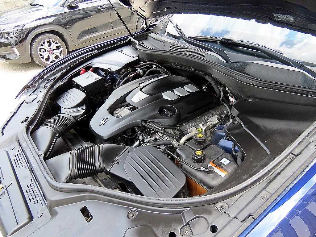 Maserati Levante — photo 19