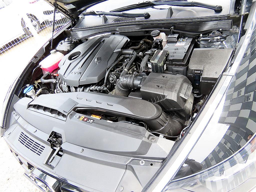 Hyundai Sonata — photo 19