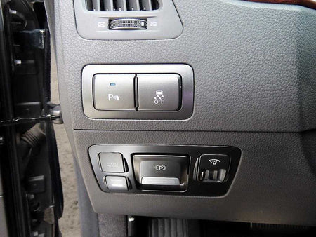 Hyundai Equus — photo 11