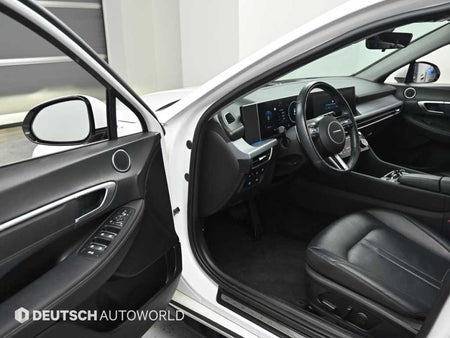 Hyundai Sonata — photo 11